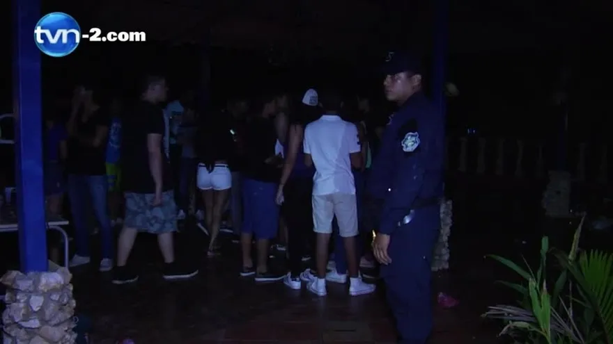 Policía Nacional sorprende a menores de edad en fiesta clandestina