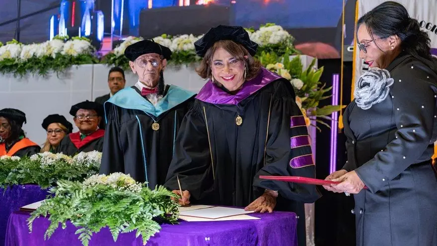 Ángela Laguna asume como nueva rectora de la Universidad Tecnológica de Panamá.