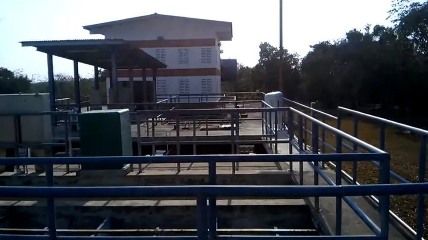 Potabilizadora de Farallón amanece  fuera de operaciones por incidencia eléctrica. Foto/Archivo