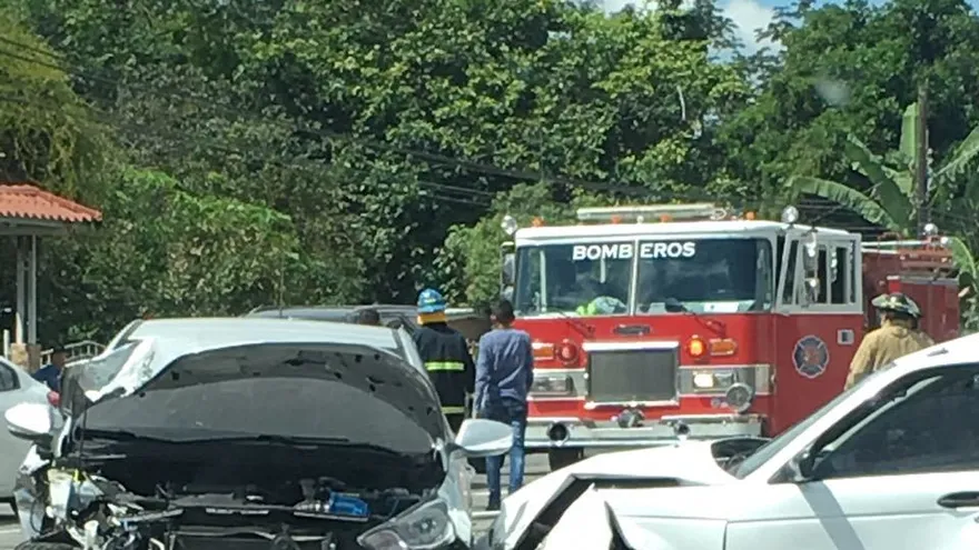 Accidente de tránsito en el Varital de Boquerón.