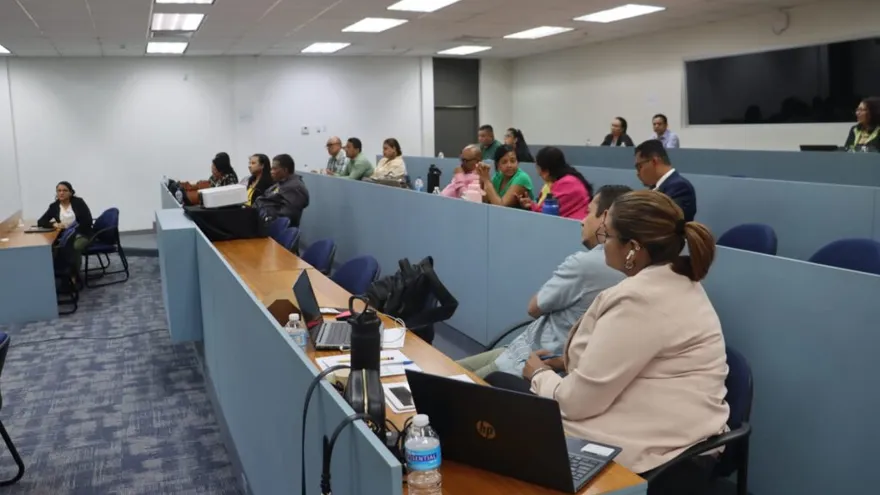 La educación en Panamá busca renovar nuevos planes de estudios.