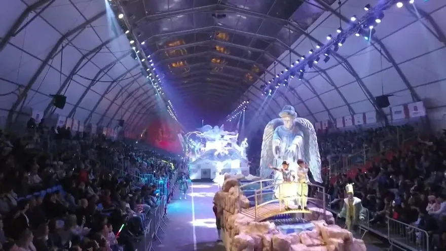 La 'Navidad más larga del mundo' llena de luz y encanto el sur de Brasil