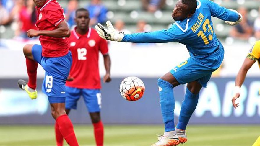 Roy Miller anotó uno de los goles del equipo costarricense