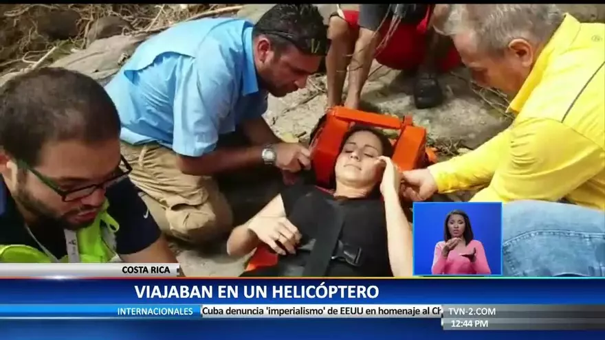 Misión humanitaria panameña rescata a tres personas en Costa Rica