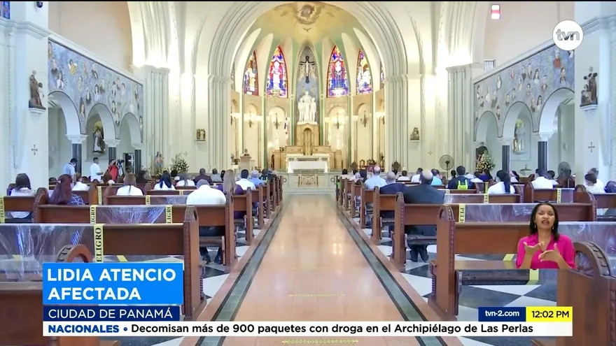 Con una misa recuerdan la memoria de las víctimas del bus incendiado