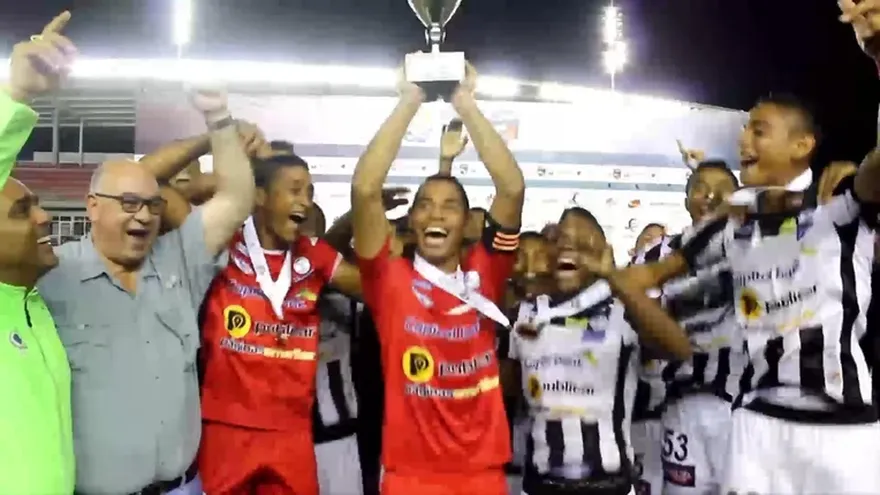 DXT: Final de las reservas de la liga panameña de fútbol