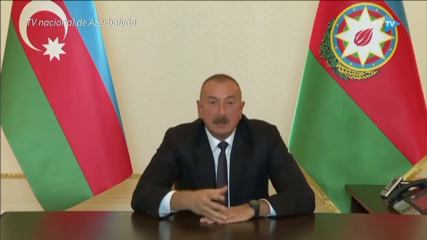 Siguen los combates en Karabaj a medida que crece la preocupación por los civiles