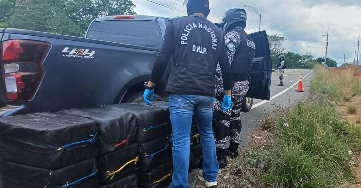 En Chiriquí dejan detenidos a cuatro hombres vinculados a cargamento de 1,320 paquetes de droga