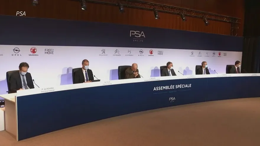 Fabricantes de autos Peugeot y Fiat crean Stellantis