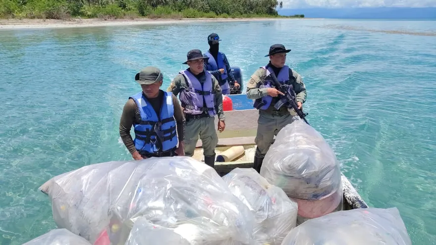 500 libras de plástico revelan la presión ambiental en Isla Escudo de Veraguas-Degó