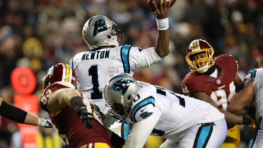 La defensa de Panthers fue clave en el triunfo.