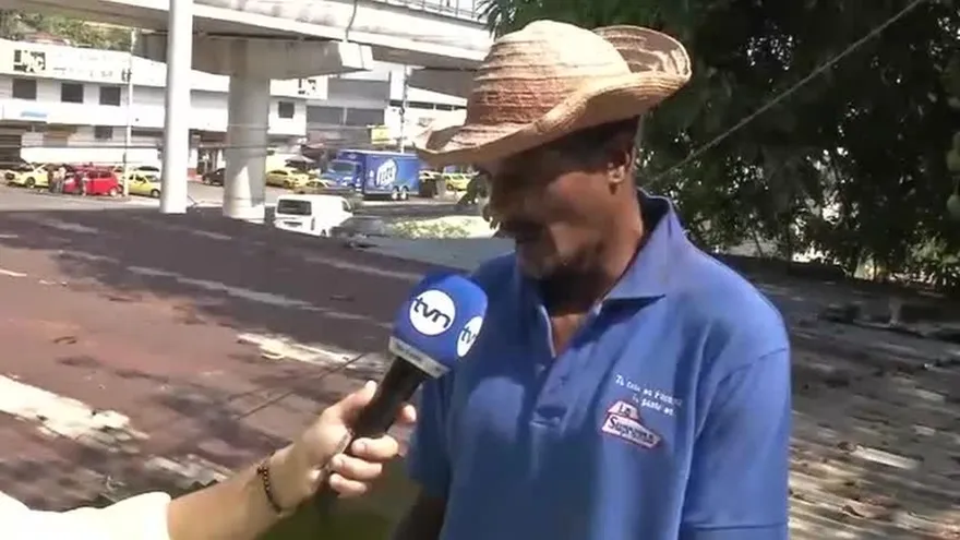 Recién nacido estaba desnudo cuando lo encontraron