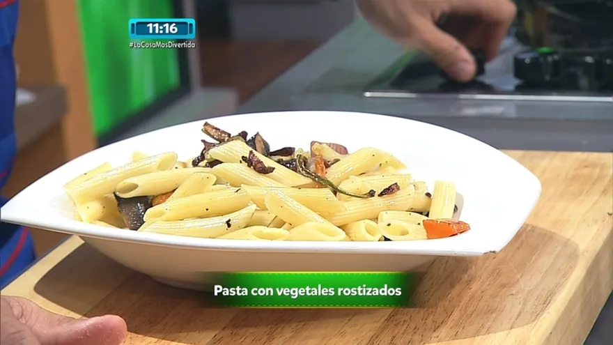 Pasta con vegetales rostizados