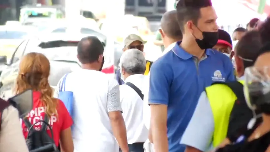 No se descarta se restablezca el uso de la mascarilla en Panamá