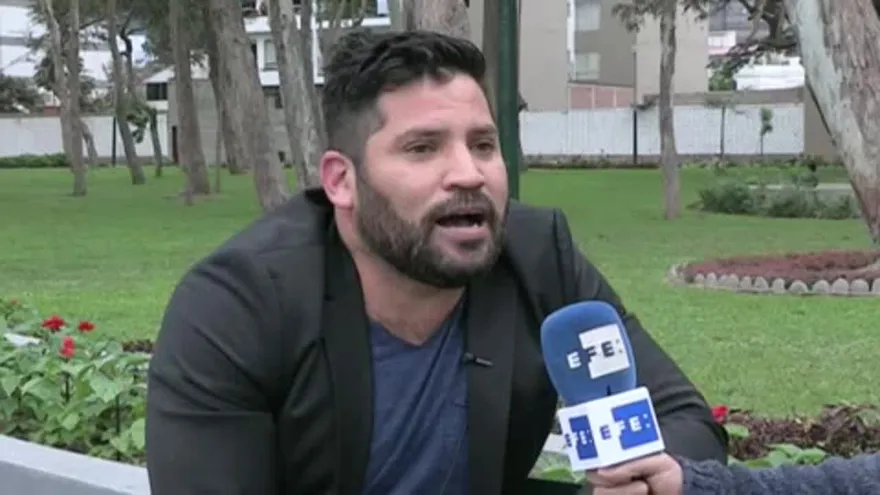Diego Trelles:"Me interesa ser un escritor que no deja de hablar con su país"