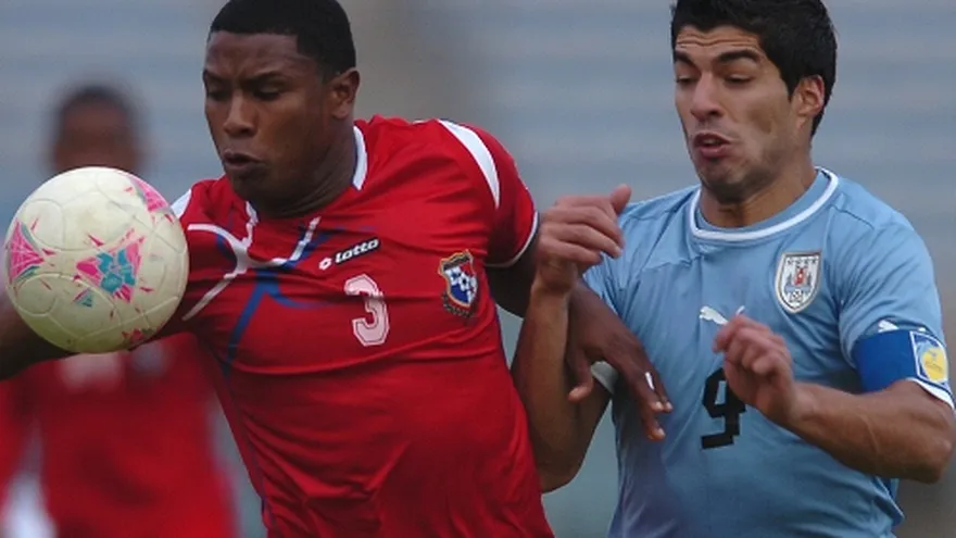 Dely Valdés llama a jugadores locales para fogueo ante Portugal