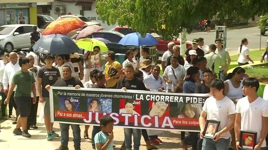 Familiares exigen justicia por crimen de jóvenes asesinados en La Chorrera