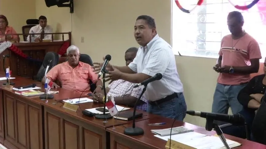 Concejales denuncian presuntos manejos inadecuados de alcaldesa de Capira