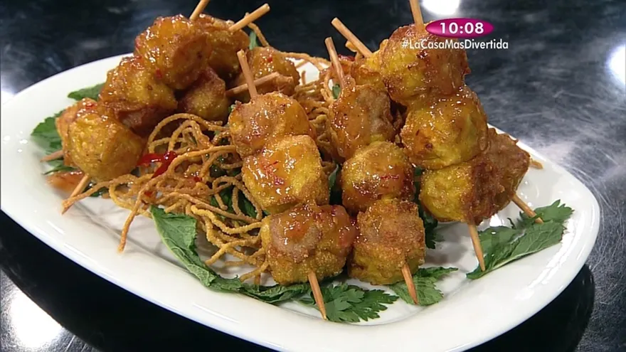 Receta -  Brochetas de Siu Mae en salda agridulce