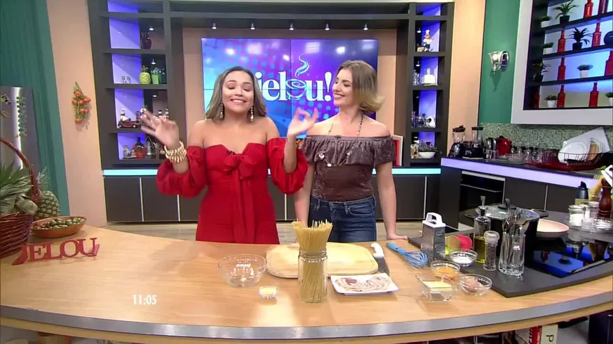 Giulia Settomini nos prepara una deliciosa pasta a la Carbonara