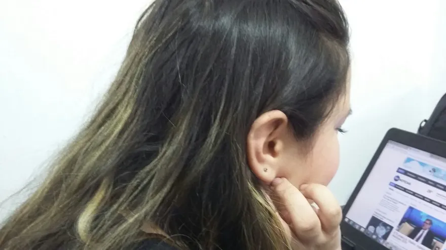 Es importante detectar a tiempo cualquier problema del oído y la audición