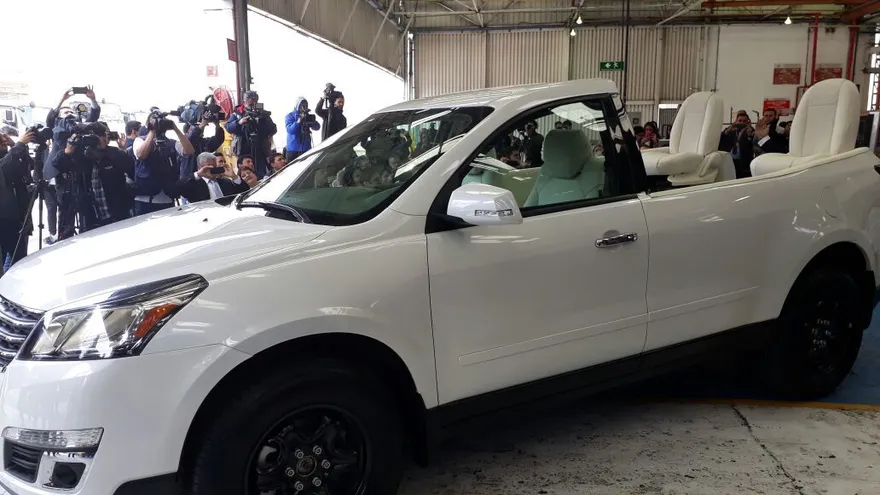 Ultiman la fabricación del papamóvil que usará Francisco en visita a Colombia.