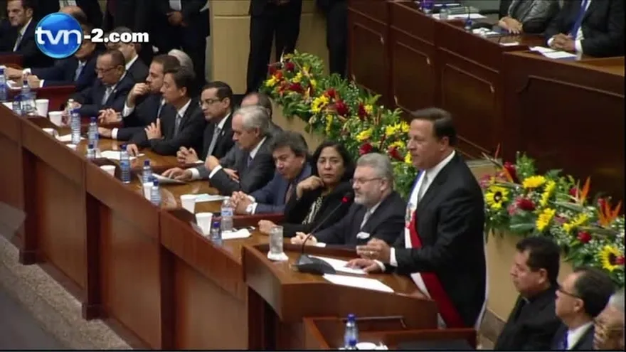 Abogados y sociedad civil cuestionan a Presidente Varela