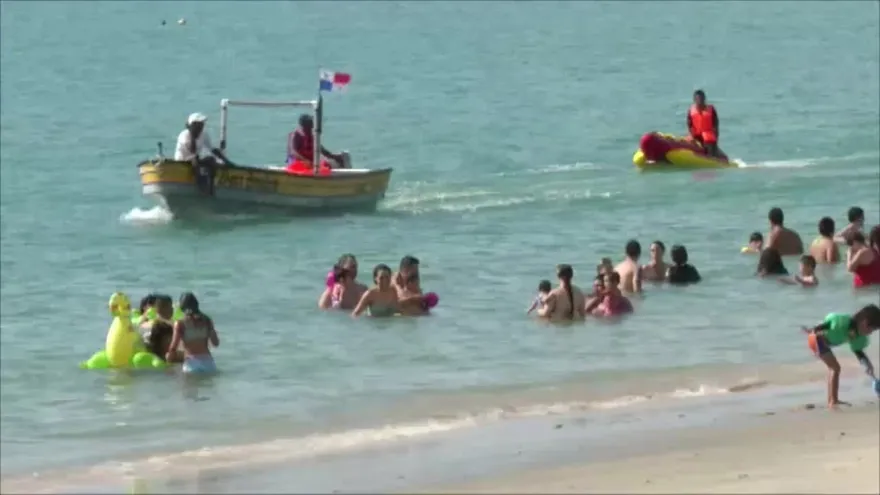 Autoridades buscan poner orden en el descontrol en las playas