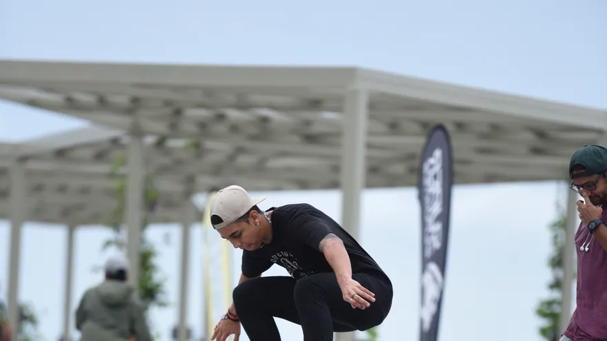 Los competidores de la Copa Skateboarding mostraron sus destrezas en la Cinta Costera 3
