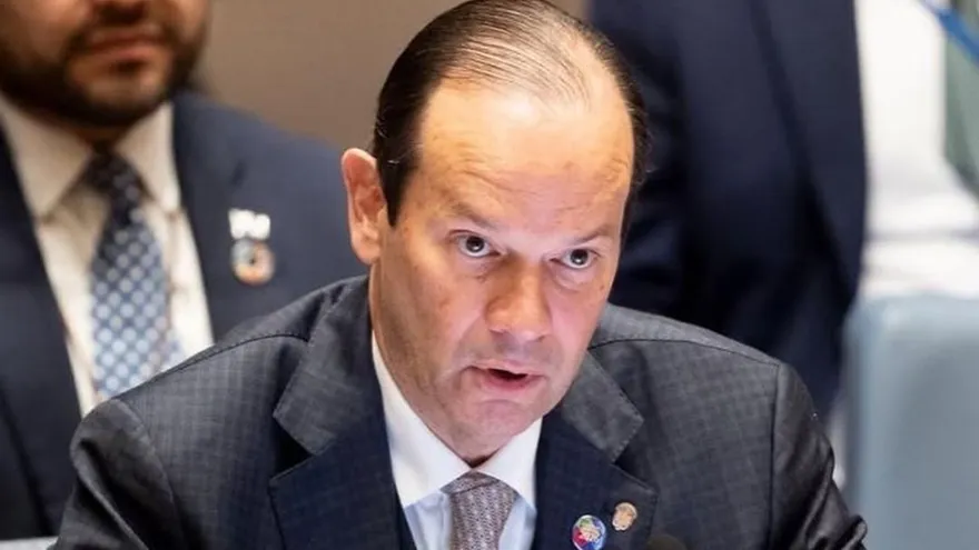 El canciller, Javier Martínez-Acha Vásquez.