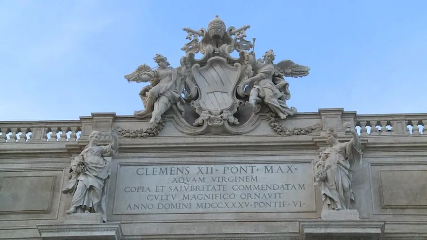 La Fontana de Trevi de Roma recupera su esplendor