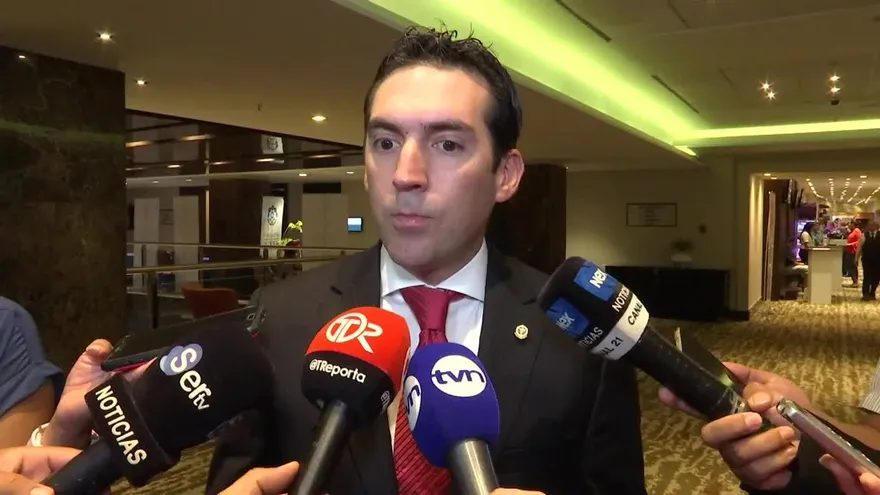 Gremio elabora propuesta de reformas a la Constitución de Panamá