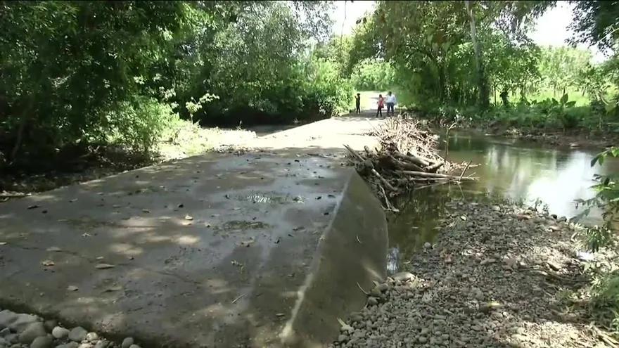 Residentes de comunidades en Chiriquí temen quedar incomunicados por crecida de ríos