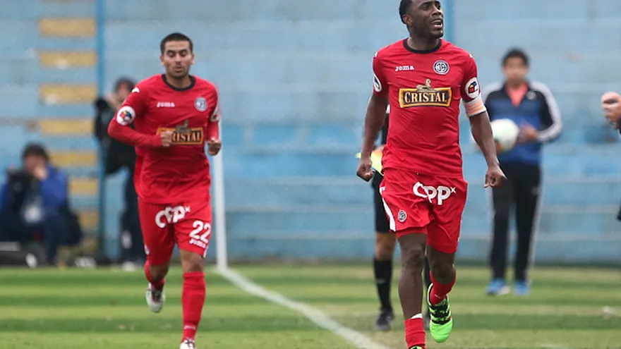 "Matador" Tejada le roba el triunfo a Sporting Cristal