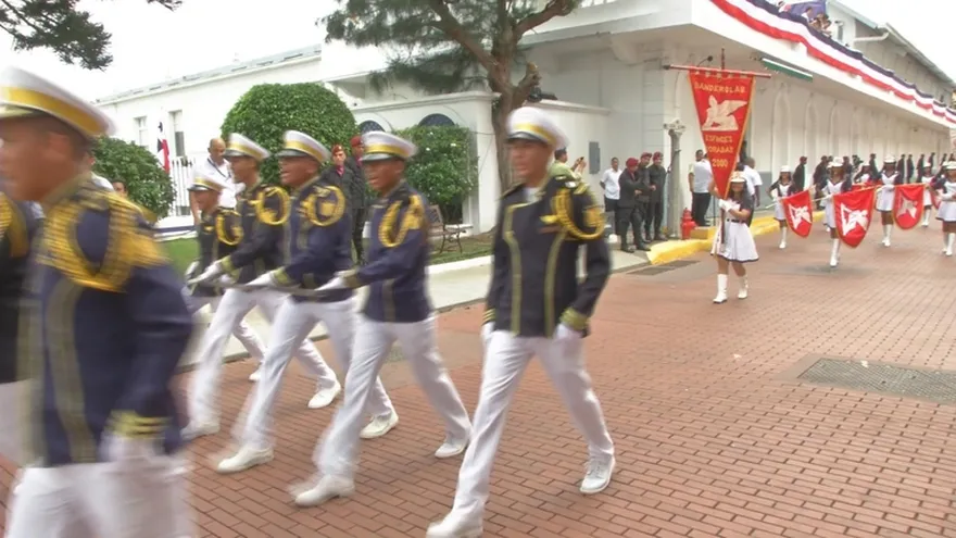 Las marchas en honor a la patria