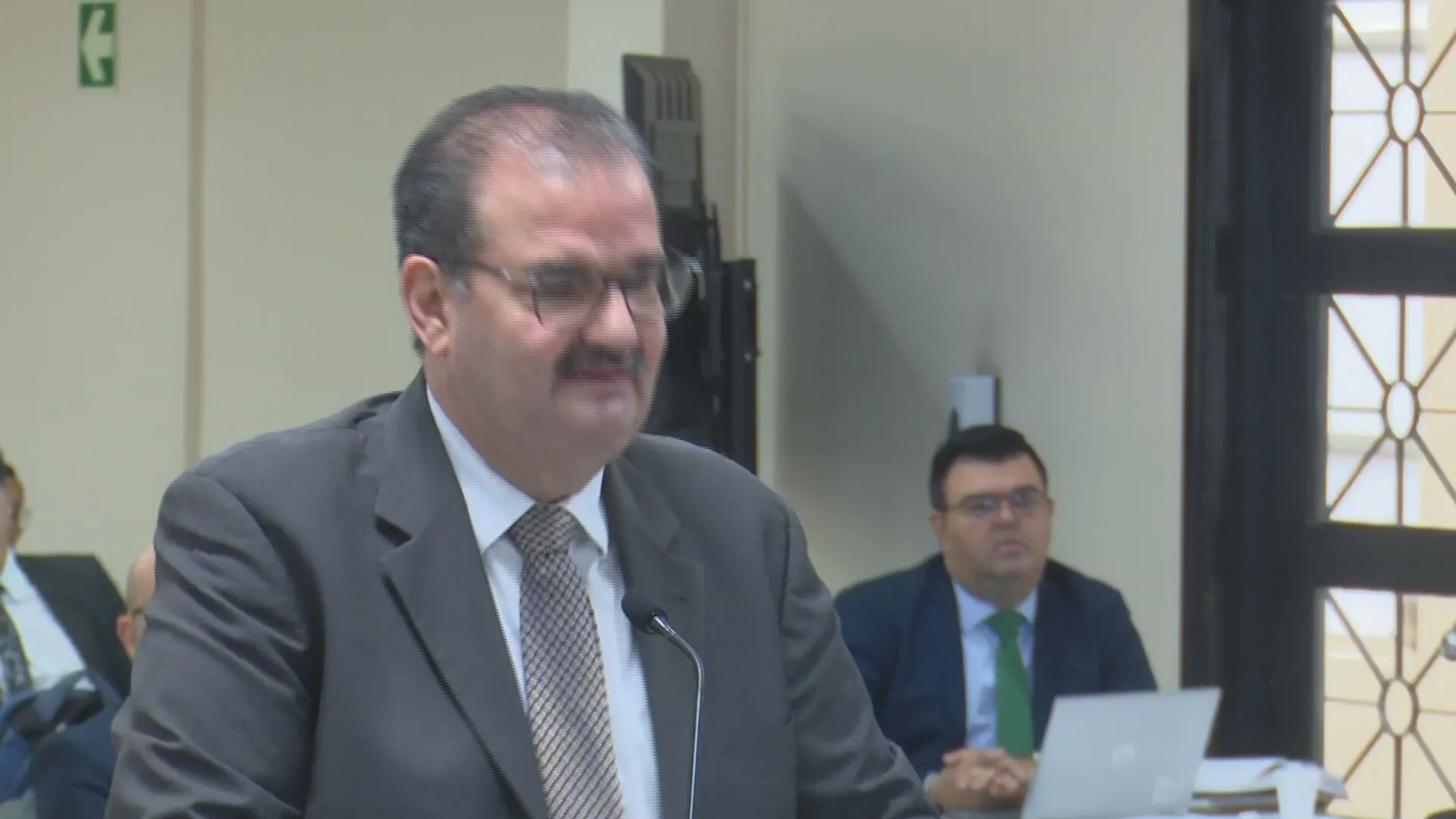 Carlos Carrillo, abogado defensor.