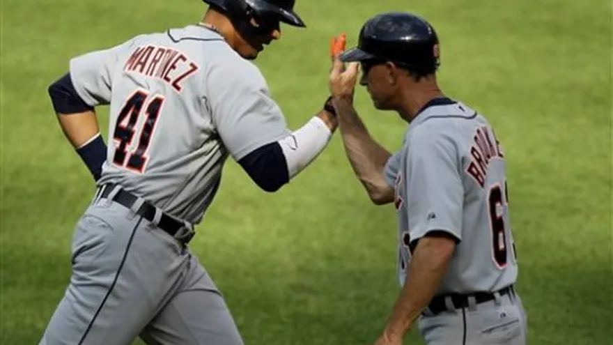 Tigres pegan cuatro jonrones ante Orioles