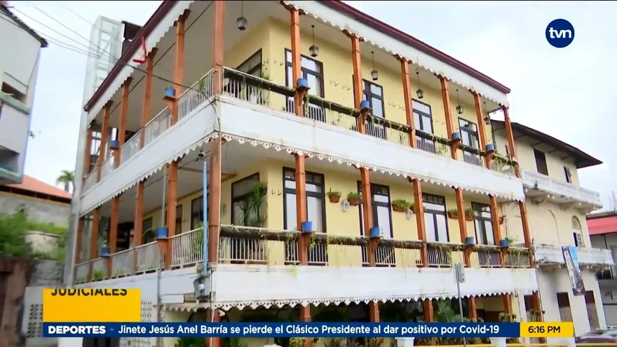 Inspeccionan Casa Lola en el Casco Viejo