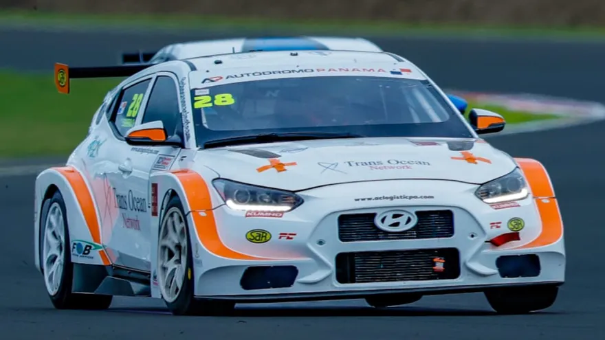 Vehículo que conduce Sebastián Guerra