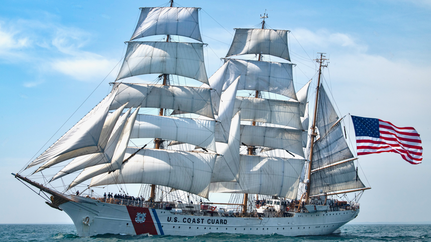 El USCGC Eagle: formación y diplomacia naval en un solo barco