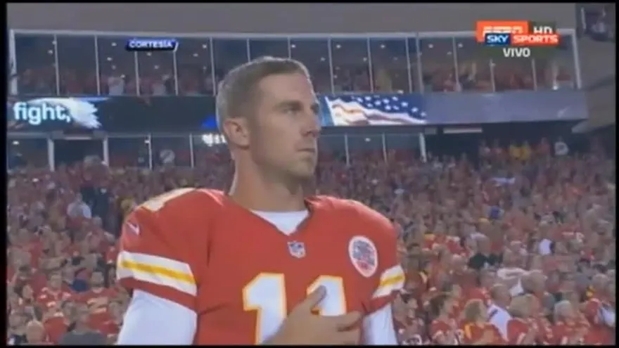 Chiefs sorprenden y trituran a Patriots