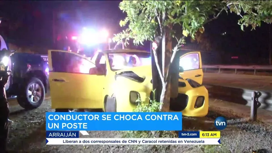 Conductor colisiona contra un poste del tendido eléctrico en Arraiján