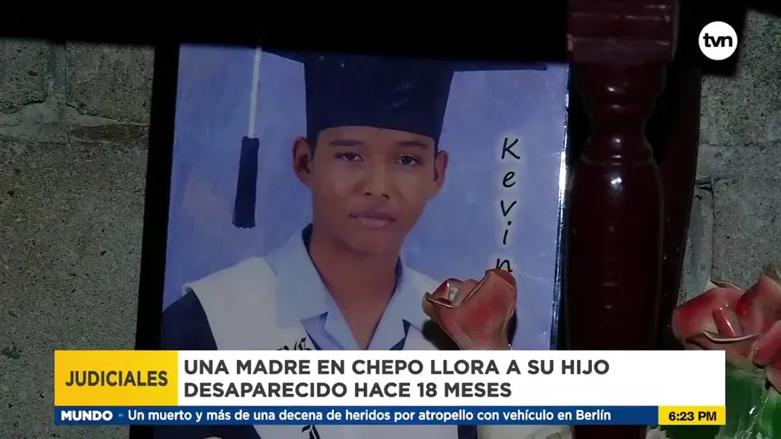 Hace 18 meses que una madre busca desesperadamente a su hijo