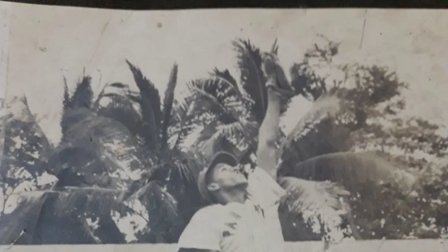 Narcilo "Cunday" Marquínez con el uniforme de la Selección de Béisbol de Panamá