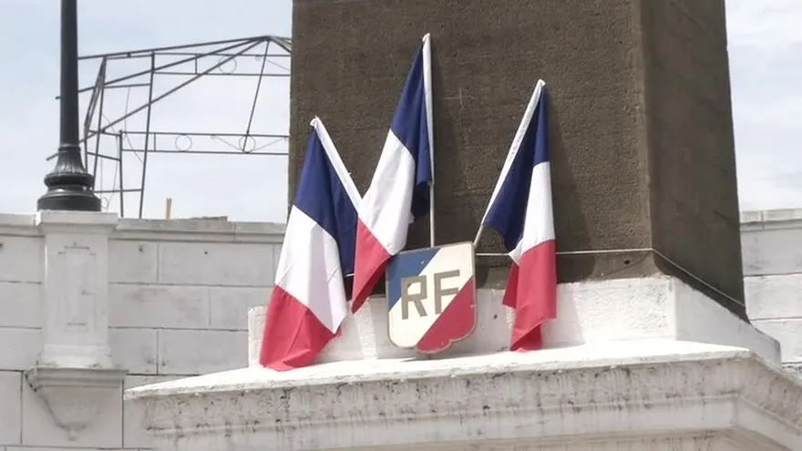 Franceses en Panamá realizan minuto de silencio por atentado en Niza