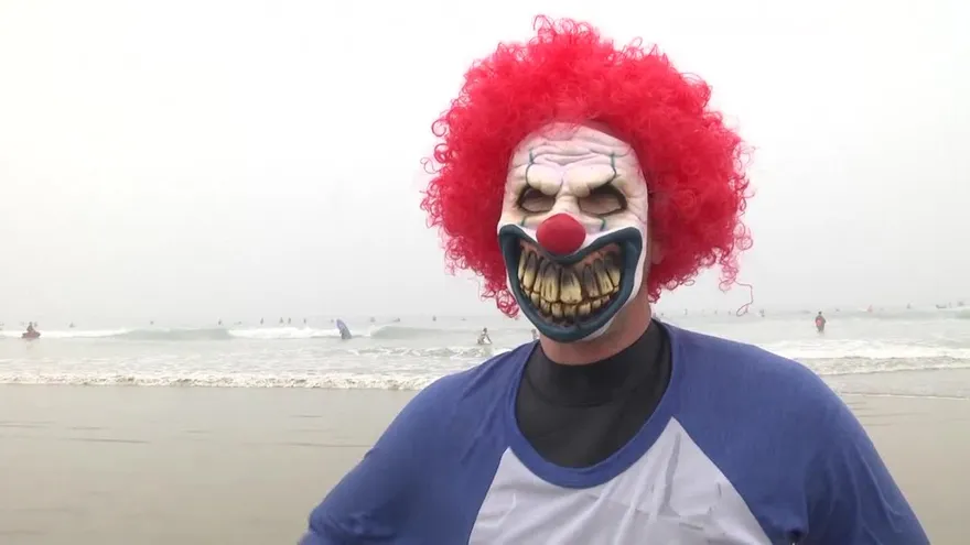 Surf en clima de Halloween