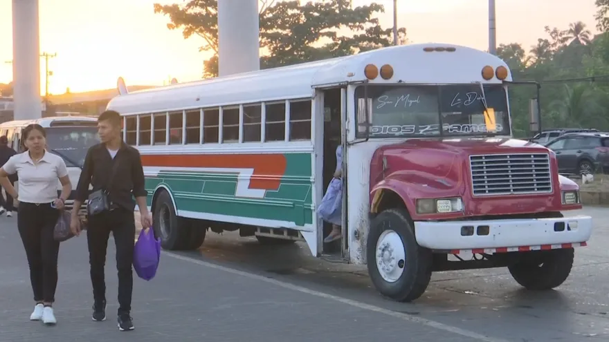 Canatra pide renovar flota tras accidente de autobús en Panamá Este
