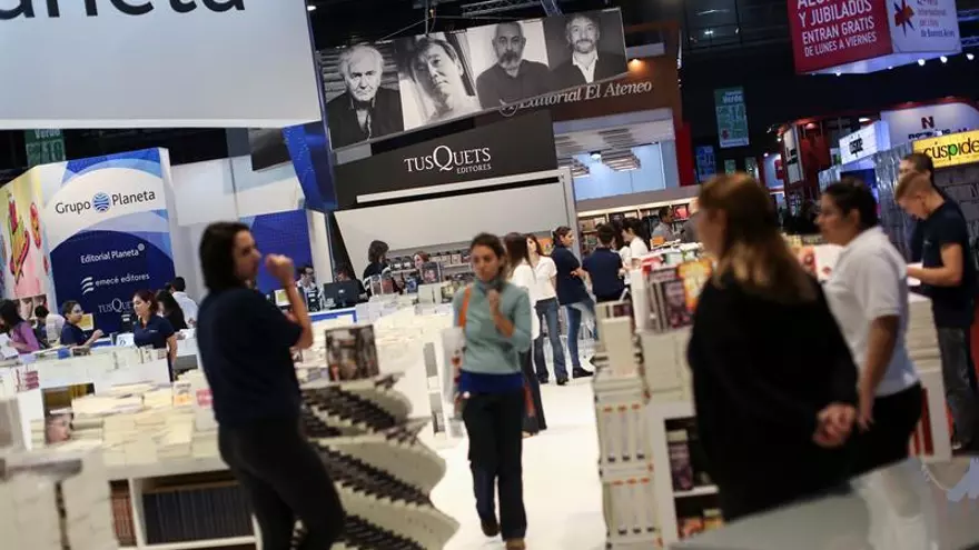 Vista general de la Feria Internacional del Libro de Buenos Aires, Argentina