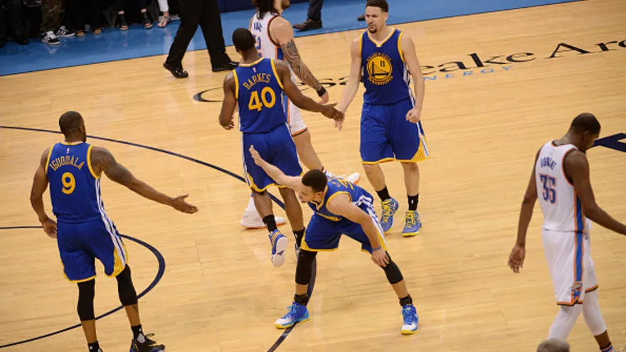 DXT: Los Warriors y Curry van por la heroica