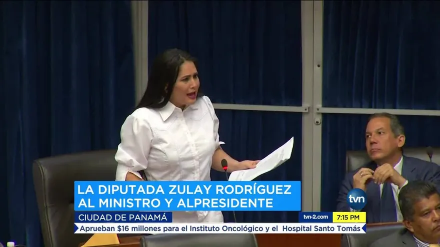 Ministro del Mida se defiende de caso de arroz incinerado